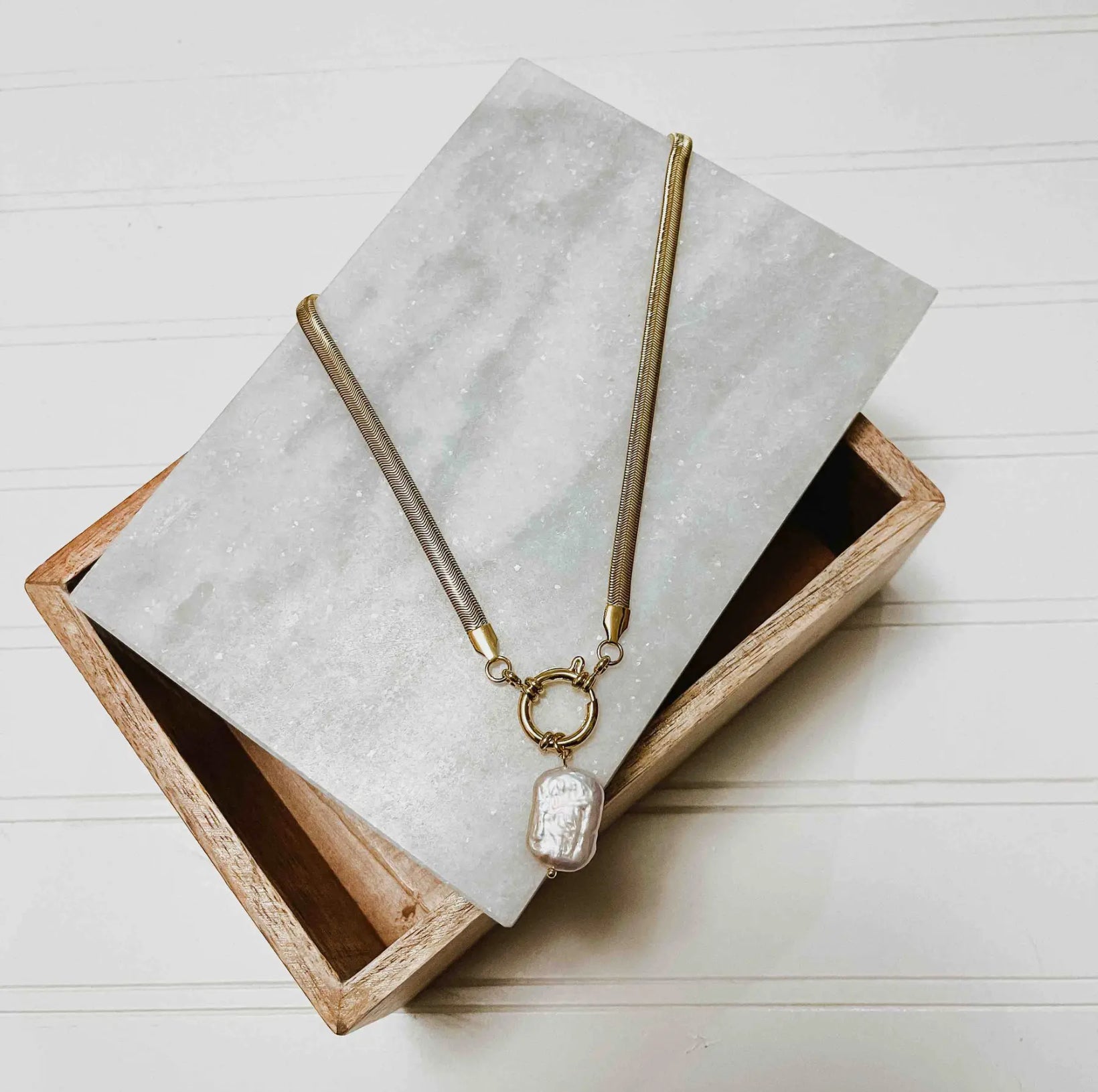 ✨ Golden Pearl Drop Waterproof Necklace